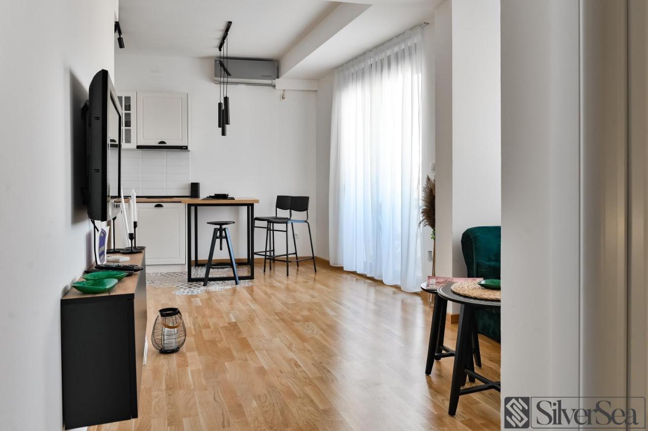 Silversea Apartman Šabac Exteriör bild
