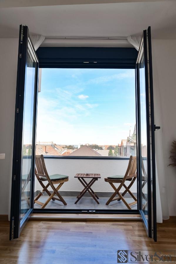 Silversea Apartman Šabac Exteriör bild