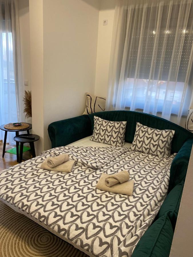Silversea Apartman Šabac Exteriör bild